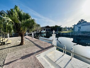 1540 Lantana Ln in Big Pine Key, FL - Foto de edificio - Building Photo