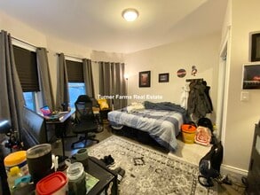 211 E Cottage St, Unit 2 in Boston, MA - Building Photo - Building Photo