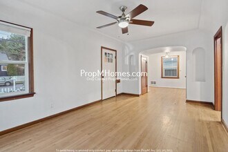 6736 S Virginia Ave in Portland, OR - Building Photo - Building Photo