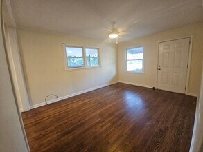 520 Floyd Dr in Smyrna, GA - Building Photo - Building Photo