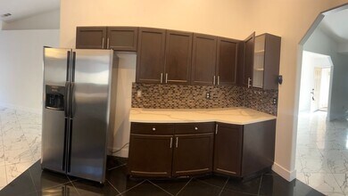 68210 Empalmo Rd in Cathedral City, CA - Building Photo - Building Photo