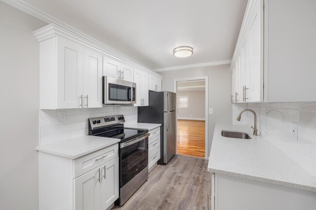 Maple Crest Apartments at Port Jefferson