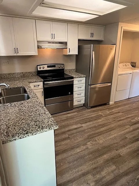 property at 2257 S Oswego Way