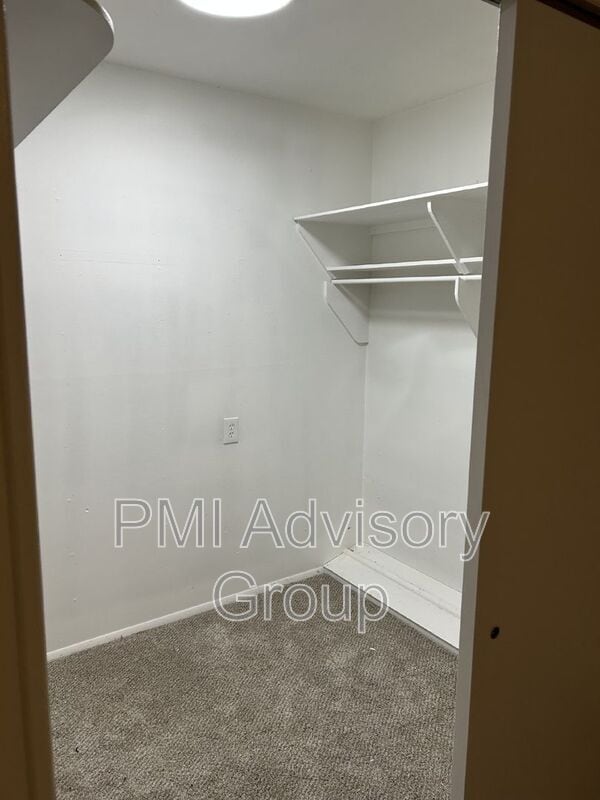 2513 SW Mission Ave in Topeka, KS - Building Photo - Building Photo