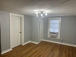 Agapi Mou Suites in Houston, TX - Building Photo - Building Photo