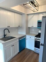 918 W College St, Unit apt 410 in Los Angeles, CA - Building Photo