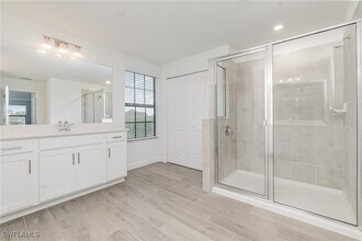 10837 Timber Creek Dr in Ft. Myers, FL - Building Photo - Building Photo