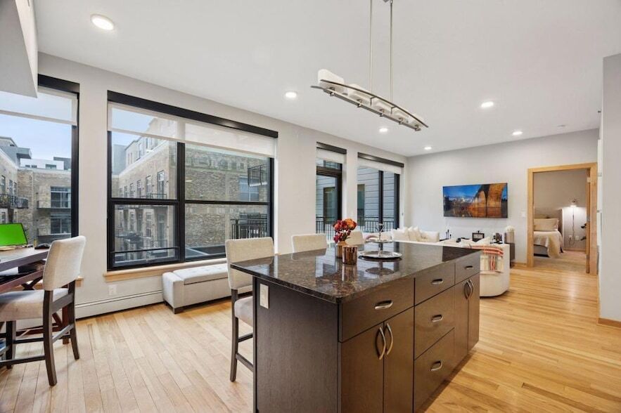 740 Portland Ave in Minneapolis, MN - Building Photo