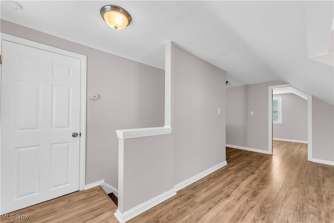 20609 Hansen Rd in Maple Heights, OH - Building Photo