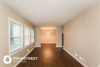 261 Hermer Cir NW in Atlanta, GA - Foto de edificio - Building Photo