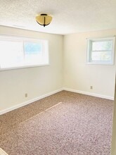 1600 Rockwell Dr in Junction City, KS - Building Photo - Building Photo