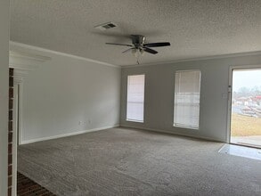 2214 Cherry Creek Cir in Bryant, AR - Building Photo - Building Photo
