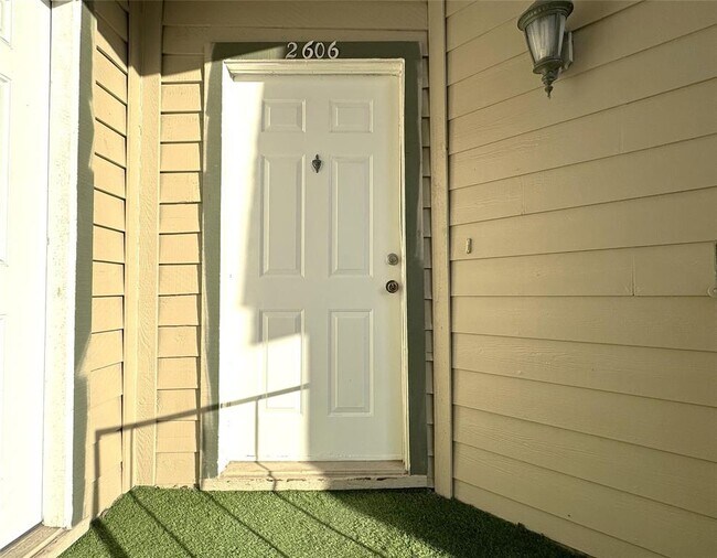 6500 Harbor Town Dr in Houston, TX - Building Photo - Building Photo
