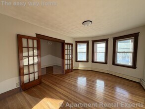 30 Medford St in Medford, MA - Foto de edificio - Building Photo