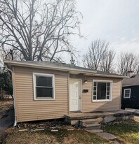 2513 Lester St in Flint, MI - Building Photo