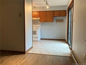 65 Aspetuck Vlg in New Milford, CT - Building Photo - Building Photo