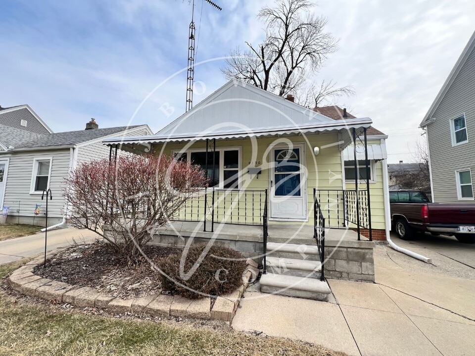 4130 Kingsbury Ave in Toledo, OH - Building Photo