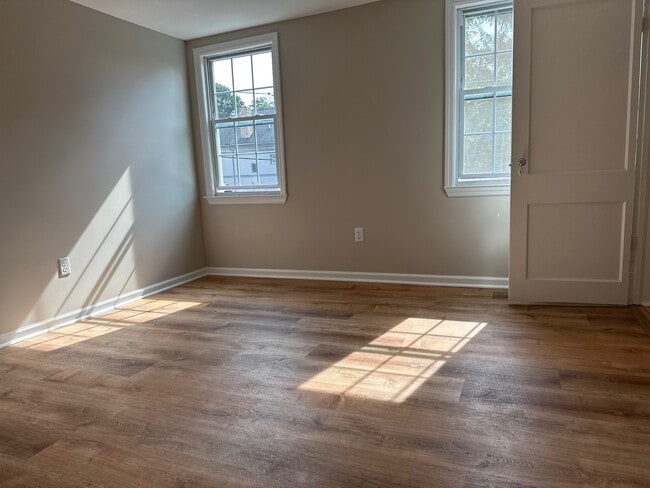 35 Arlington Ave, Unit 2 in Mount Arlington, NJ - Building Photo - Building Photo