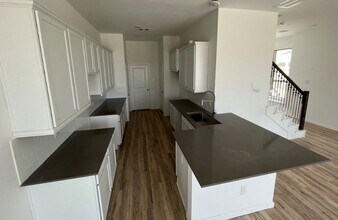 12630 Blue Catfish Ln in Cypress, TX - Building Photo - Building Photo