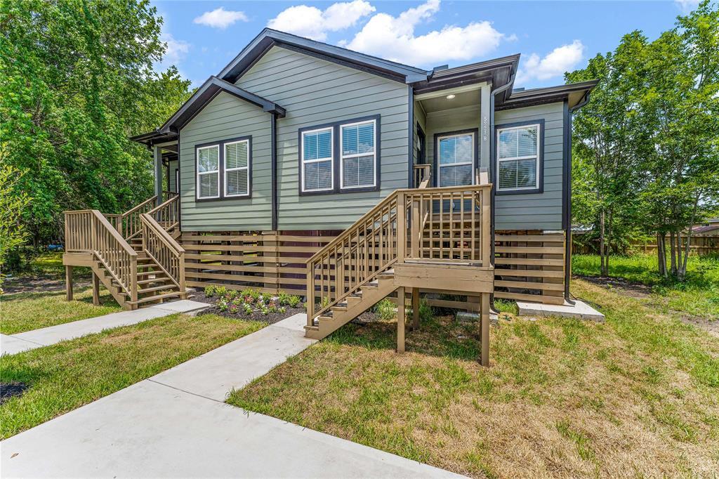 10317 Teneha Dr-Unit -B in Houston, TX - Building Photo