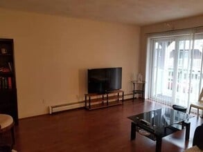 195 Independence Ave in Quincy, MA - Building Photo - Building Photo