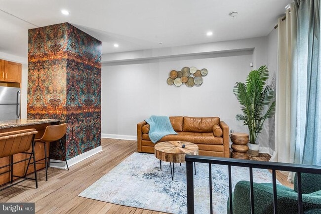 property at 569 N 20th St