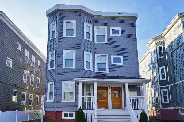 17 Ashland St in Somerville, MA - Foto de edificio - Building Photo