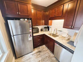 55 Gorham St, Unit 2 in Somerville, MA - Building Photo - Building Photo