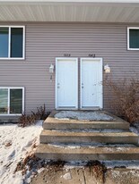 1063 5th Ave NW in Valley City, ND - Building Photo