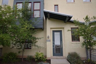 11373 S Oakmond Rd in South Jordan, UT - Building Photo - Building Photo