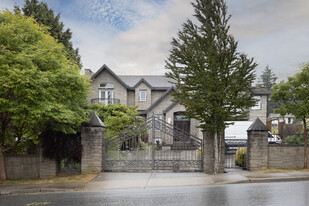 601 Rochester Av in Coquitlam, BC - Building Photo