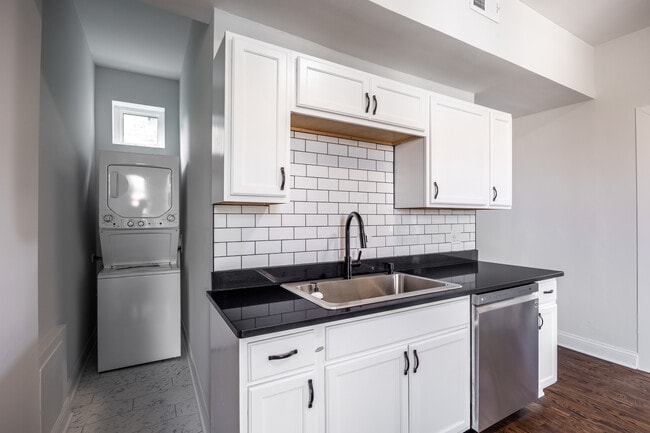 1000 N Richmond St in Chicago, IL - Foto de edificio - Building Photo