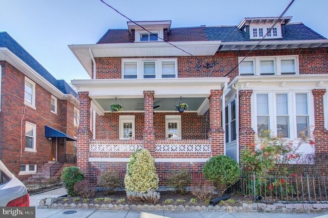 property at 7124 9th St NW