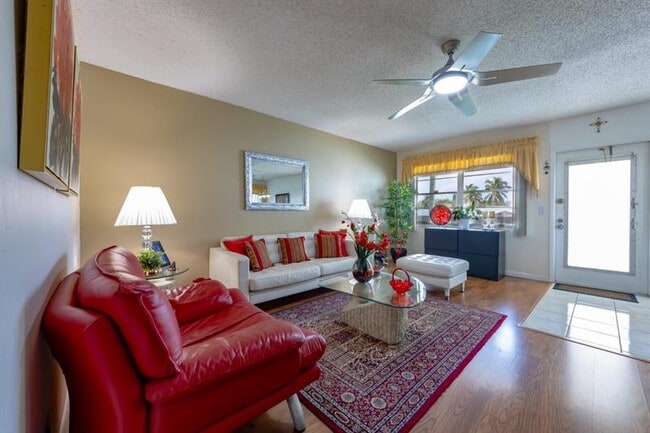 369 Tilford Q in Deerfield Beach, FL - Building Photo - Building Photo