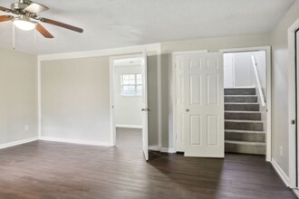1488 Devon Mill Way in Austell, GA - Building Photo - Building Photo