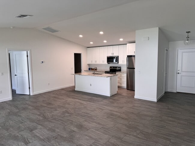 3145 Ashton Rd in Sarasota, FL - Building Photo - Building Photo