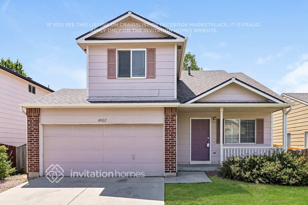 14922 E 50th Dr in Denver, CO - Building Photo