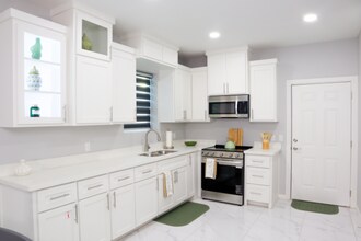 1200 Country Club Dr in Alamo, TX - Building Photo - Building Photo