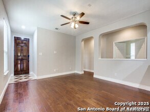 9939 Balboa Ave in San Antonio, TX - Building Photo - Building Photo