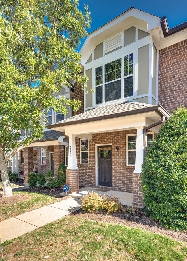 property at 2204 Knowles Ave