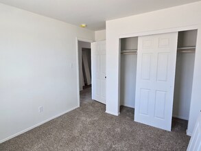 4982 E 46th Pl in Yuma, AZ - Building Photo - Building Photo