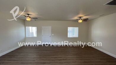 20125 Zuni Rd-Unit -Unit A in Apple Valley, CA - Building Photo - Building Photo