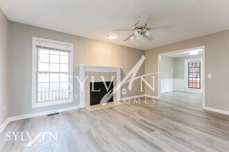 208 Flagstar Ct in Fountain Inn, SC - Building Photo - Building Photo