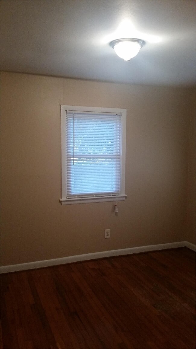 2836 Club Plaza Rd in Raleigh, NC - Building Photo - Building Photo