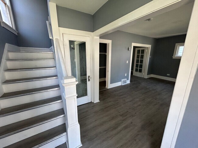 12808 Farringdon Ave in Cleveland, OH - Building Photo - Building Photo