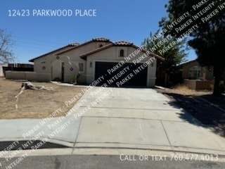property at 12423 Parkwood Pl