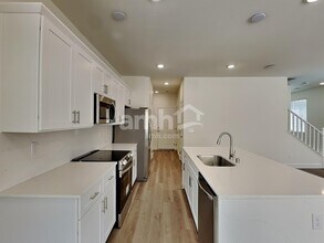 10345 Medusita St in Las Vegas, NV - Building Photo - Building Photo