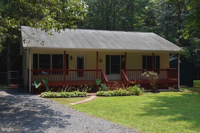 309 Pilot Way in Lusby, MD - Building Photo - Building Photo