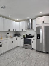 13018 SW 49th Terrace in Miami, FL - Building Photo - Building Photo