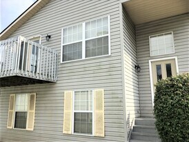 3682 Harris Ave NW in Canton, OH - Building Photo